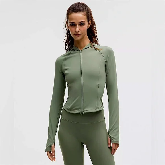 Like New! Lululemon Wunder Train Full Zip Jacket- Willow Leave- Size 10 - Picture 1 of 9